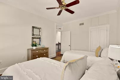 111 5th Street SE, Washington, DC 20003 - Photo 26