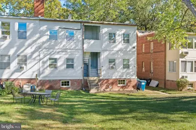 4500 Macarthur Boulevard NW, Washington, DC 20007 - Photo 8