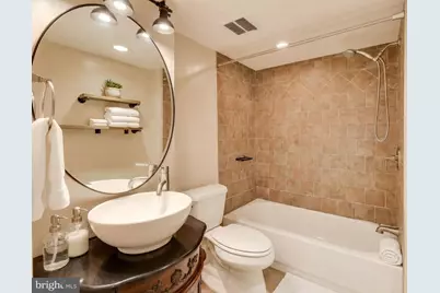 1245 13th Street NW #208, Washington, DC 20005 - Photo 8