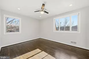 5701 Chillum Pl NE, Washington, DC 20011 - Photo 18