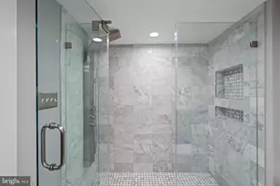 1726 17th St NW, Washington, DC 20009 - Photo 16