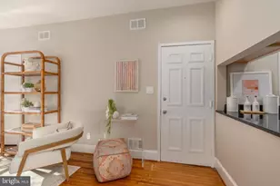 1218 D St SE, Washington, DC 20003 - Photo 4