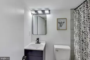 1721 L St NE, Washington, DC 20002 - Photo 22