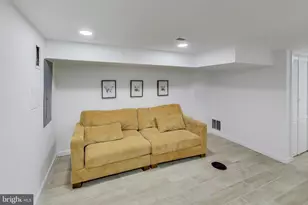 1721 L St NE, Washington, DC 20002 - Photo 20