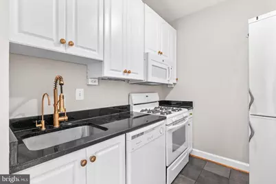 3100 Wisconsin Avenue NW #403, Washington, DC 20016 - Photo 10