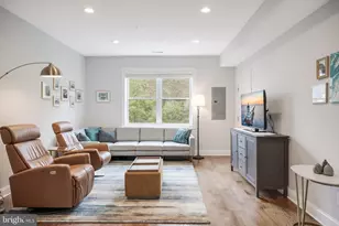 1613 Isherwood St NE, Washington, DC 20002 - Photo 4