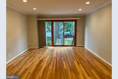 241 G Street SW #118, Washington, DC 20024 - Photo 12