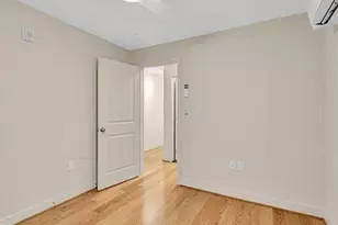 220 2nd St SE, Washington, DC 20003 - Photo 10
