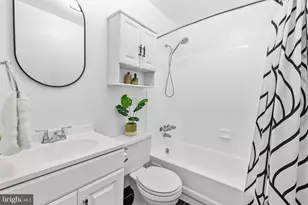 1239 C St SE, Washington, DC 20003 - Photo 16