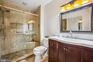 955 26th St NW, Washington, DC 20037 - Photo 14