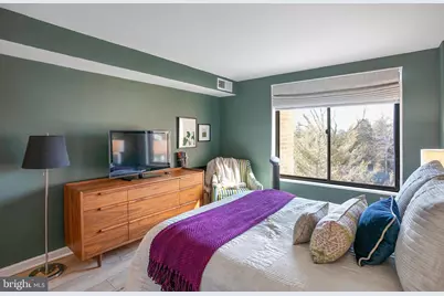 3114 Wisconsin Avenue NW #202, Washington, DC 20016 - Photo 6