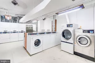 1545 18th St NW, Washington, DC 20036 - Photo 14