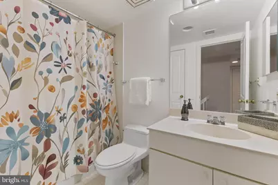 1099 22nd Street NW #601, Washington, DC 20037 - Photo 36