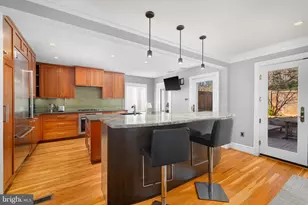 3988 Georgetown Ct NW, Washington, DC 20007 - Photo 12