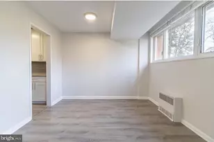 2400 41st St NW, Washington, DC 20007 - Photo 6