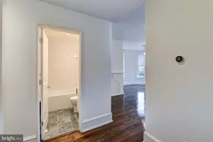 501 Seward Square SE, Washington, DC 20003 - Photo 18