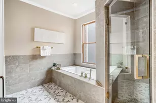 524 T St NW, Washington, DC 20001 - Photo 30