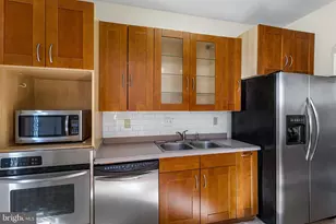 3028 Park Pl NW, Washington, DC 20001 - Photo 8