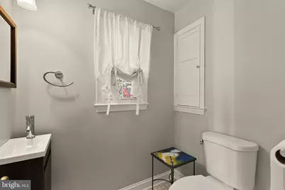 5705 Macarthur Boulevard NW, Washington, DC 20016 - Photo 14