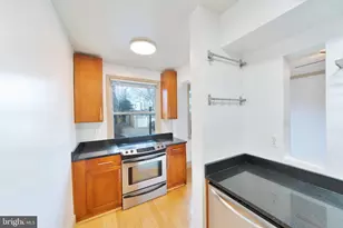 1363 K St SE, Washington, DC 20003 - Photo 6