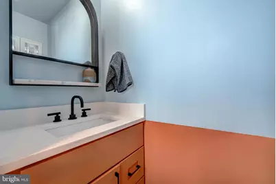 811 Upshur Street NW #7, Washington, DC 20011 - Photo 18