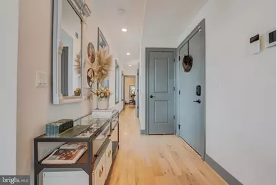 811 Upshur Street NW #7, Washington, DC 20011 - Photo 2