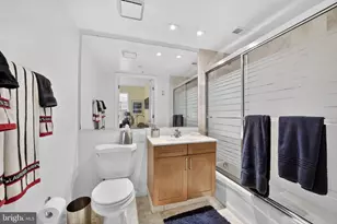 1520 16th St NW, Washington, DC 20036 - Photo 8