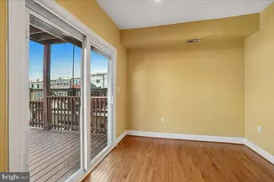 415 Emerson St NW, Washington, DC 20011 - Photo 16