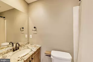 814 Capitol Square Pl SW, Washington, DC 20024 - Photo 30