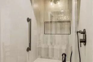 814 Capitol Square Pl SW, Washington, DC 20024 - Photo 10