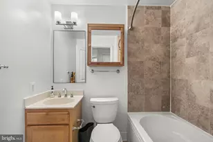 1106 Columbia Rd NW, Washington, DC 20009 - Photo 18