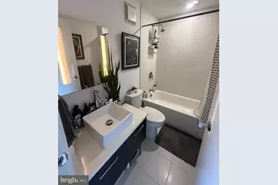 1020 Monroe Street NW #204, Washington, DC 20010 - Photo 12