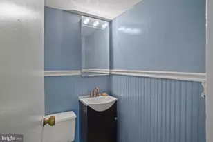 1801 Clydesdale Pl NW, Washington, DC 20009 - Photo 10