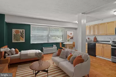 1801 Clydesdale Place NW #420, Washington, DC 20009 - Photo 4