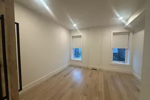 718 6th St NE, Washington, DC 20002 - Photo 10