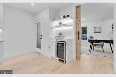 718 6th Street NE #1, Washington, DC 20002 - Photo 8