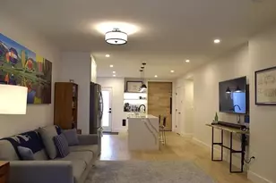 718 6th St NE, Washington, DC 20002 - Photo 4