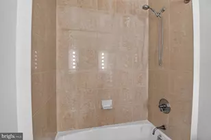 811 4th St NW, Washington, DC 20001 - Photo 8