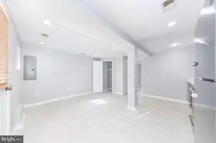 117 T St NW, Washington, DC 20001 - Photo 8