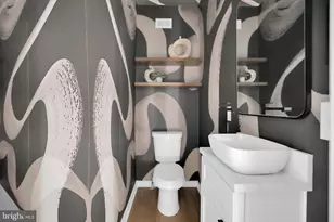 2451 Shannon Pl SE, Washington, DC 20020 - Photo 10