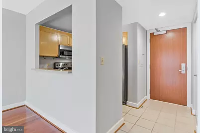 1150 K Street NW #1307, Washington, DC 20005 - Photo 18