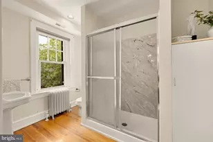 624 D St NE, Washington, DC 20002 - Photo 30