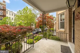 624 D St NE, Washington, DC 20002 - Photo 2