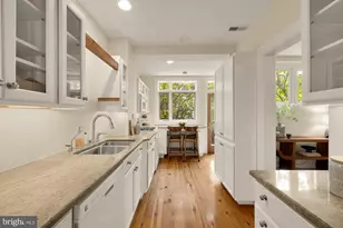 624 D St NE, Washington, DC 20002 - Photo 16