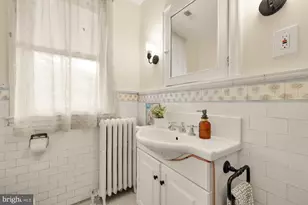 624 D St NE, Washington, DC 20002 - Photo 22