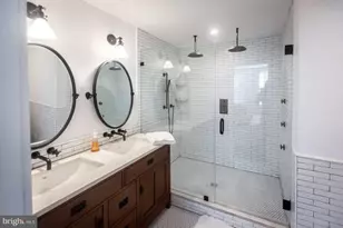 1890 Ontario Pl NW, Washington, DC 20009 - Photo 16