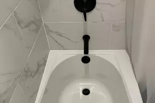 825 Sycamore Dr SE, Washington, DC 20032 - Photo 36