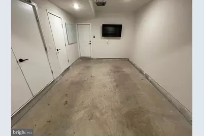 825 Sycamore Drive SE, Washington, DC 20032 - Photo 16