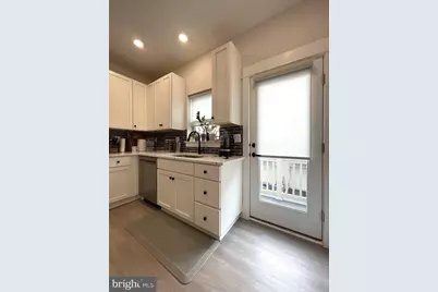 825 Sycamore Drive SE, Washington, DC 20032 - Photo 22