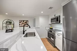 131 11th St NE, Washington, DC 20002 - Photo 8